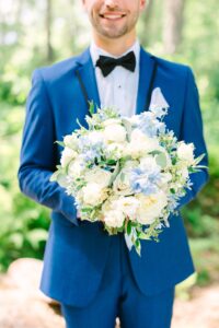 Colorful_Sunny_Fryeburg_Maine_New_England_Wedding_Photographer_Old_Saco_Inn_Summer