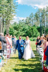Colorful_Sunny_Fryeburg_Maine_New_England_Wedding_Photographer_Old_Saco_Inn_Summer
