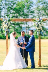 Colorful_Sunny_Fryeburg_Maine_New_England_Wedding_Photographer_Old_Saco_Inn_Summer