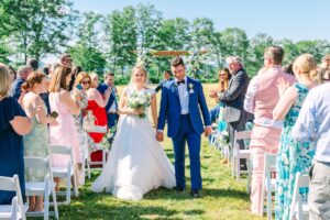 Colorful_Sunny_Fryeburg_Maine_New_England_Wedding_Photographer_Old_Saco_Inn_Summer