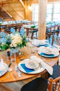 Colorful_Sunny_Fryeburg_Maine_New_England_Wedding_Photographer_Old_Saco_Inn_Summer