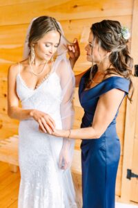 Rustic_Joyful_Maine_New_England_Wedding_Photographer_Vista_of_Maine_Summer_Wedding
