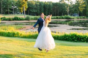 Vibrant_Summer_Wedding_Dunegrass_Golf_Club_Maine_Wedding_Photography
