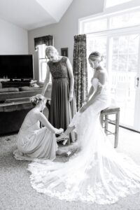 Romantic_and_Whimsical_Summer_Wedding_Bethel_Inn_Maine_Wedding_Photography