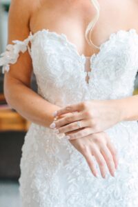 Romantic_and_Whimsical_Summer_Wedding_Bethel_Inn_Maine_Wedding_Photography