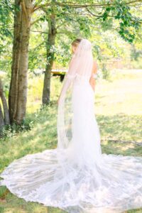 Romantic_and_Whimsical_Summer_Wedding_Bethel_Inn_Maine_Wedding_Photography