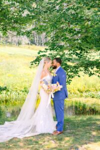 Romantic_and_Whimsical_Summer_Wedding_Bethel_Inn_Maine_Wedding_Photography