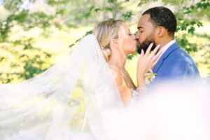 Romantic_and_Whimsical_Summer_Wedding_Bethel_Inn_Maine_Wedding_Photography