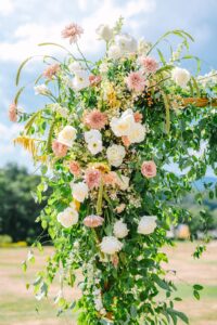 Romantic_and_Whimsical_Summer_Wedding_Bethel_Inn_Maine_Wedding_Photography