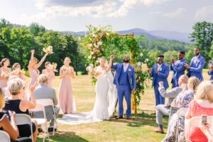 Romantic_and_Whimsical_Summer_Wedding_Bethel_Inn_Maine_Wedding_Photography