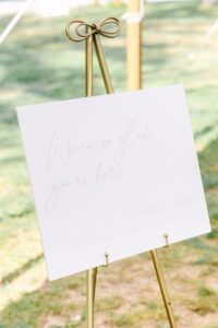 Romantic_and_Whimsical_Summer_Wedding_Bethel_Inn_Maine_Wedding_Photography