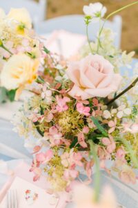 Romantic_and_Whimsical_Summer_Wedding_Bethel_Inn_Maine_Wedding_Photography