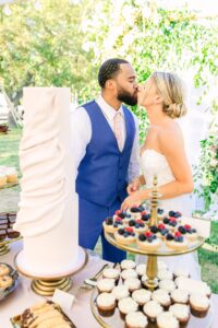 Romantic_and_Whimsical_Summer_Wedding_Bethel_Inn_Maine_Wedding_Photography