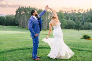 Romantic_and_Whimsical_Summer_Wedding_Bethel_Inn_Maine_Wedding_Photography