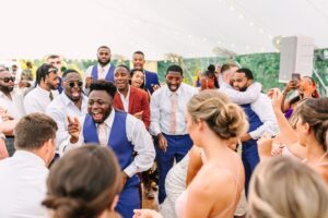 Romantic_and_Whimsical_Summer_Wedding_Bethel_Inn_Maine_Wedding_Photography