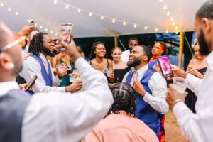 Romantic_and_Whimsical_Summer_Wedding_Bethel_Inn_Maine_Wedding_Photography